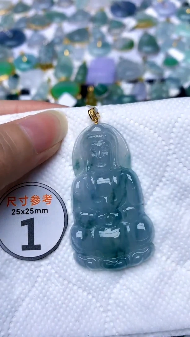 颈饰18K金镶嵌翡翠天然A货翡翠