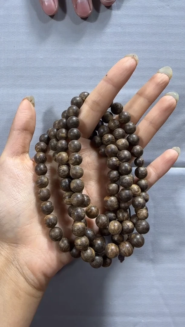 【闪购商品】沉香手串文莱43老料0.9多圈多样性发货发其一