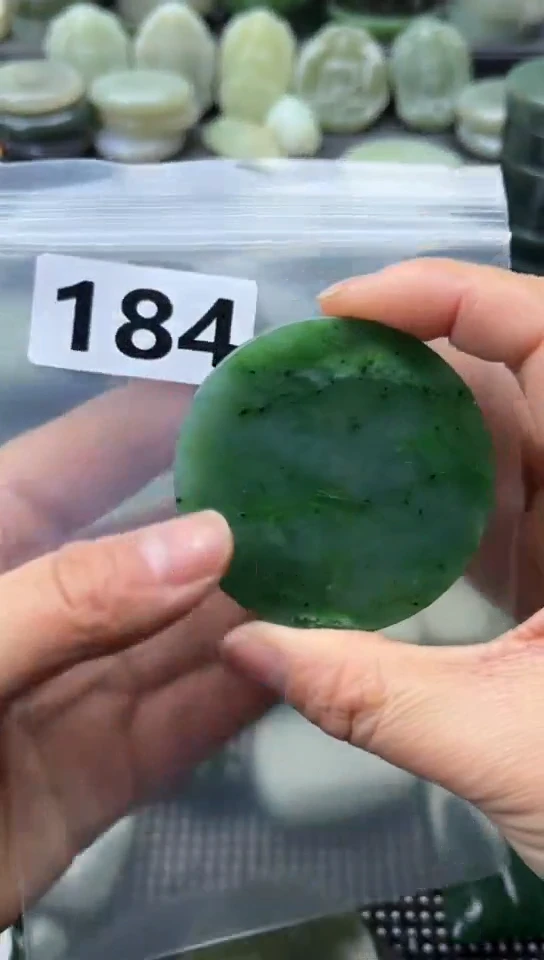 未镶嵌和田玉珠宝半成品镯芯