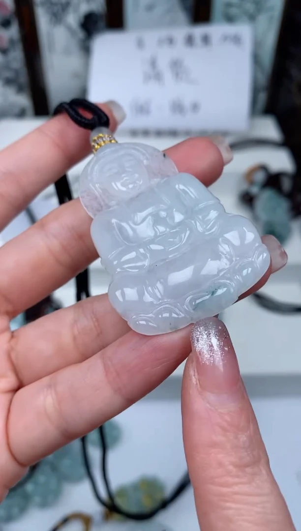 【闪购商品】翡翠颈饰未镶嵌吊坠