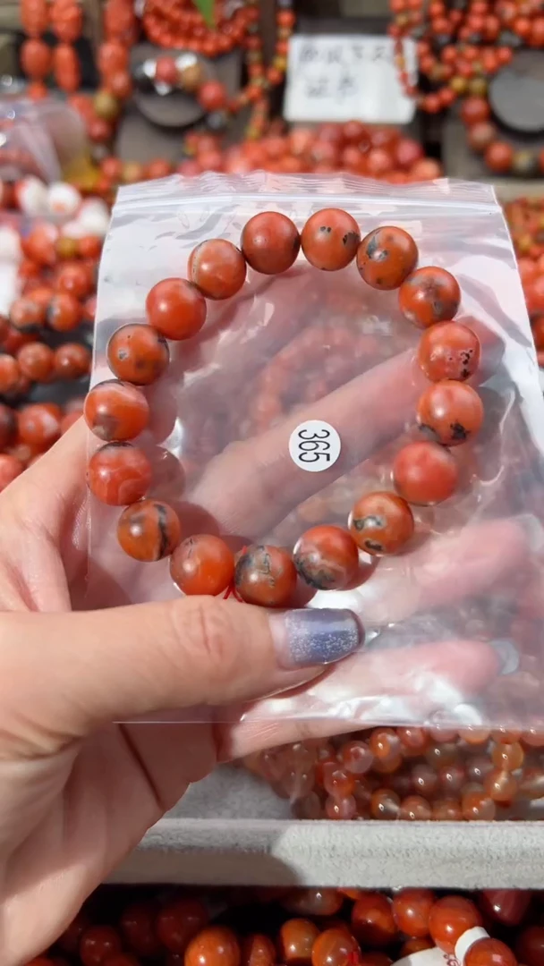 【闪购商品】南红玛瑙手串未镶嵌12+
