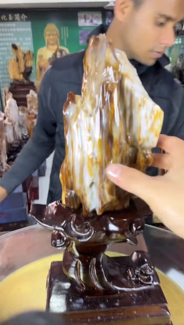 缅甸天然树化玉摆件