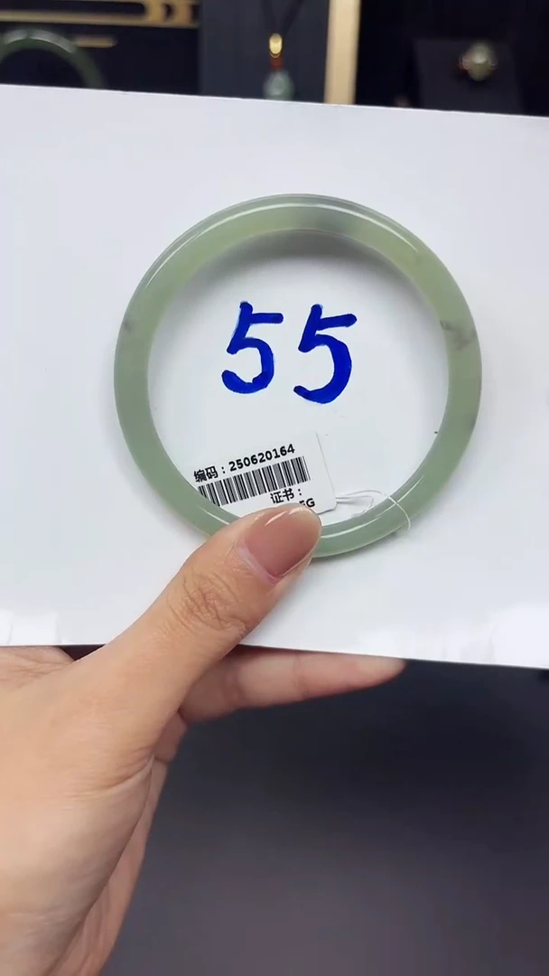 未镶嵌手镯和田玉0164