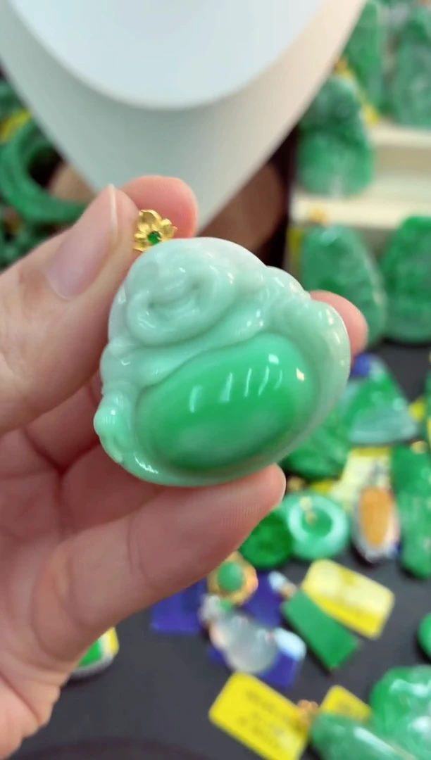 吊坠(不含链)18K金镶嵌翡翠 天然缅甸翡翠A货