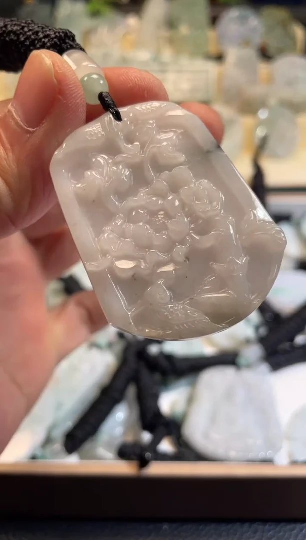 颈饰未镶嵌翡翠11/27/042