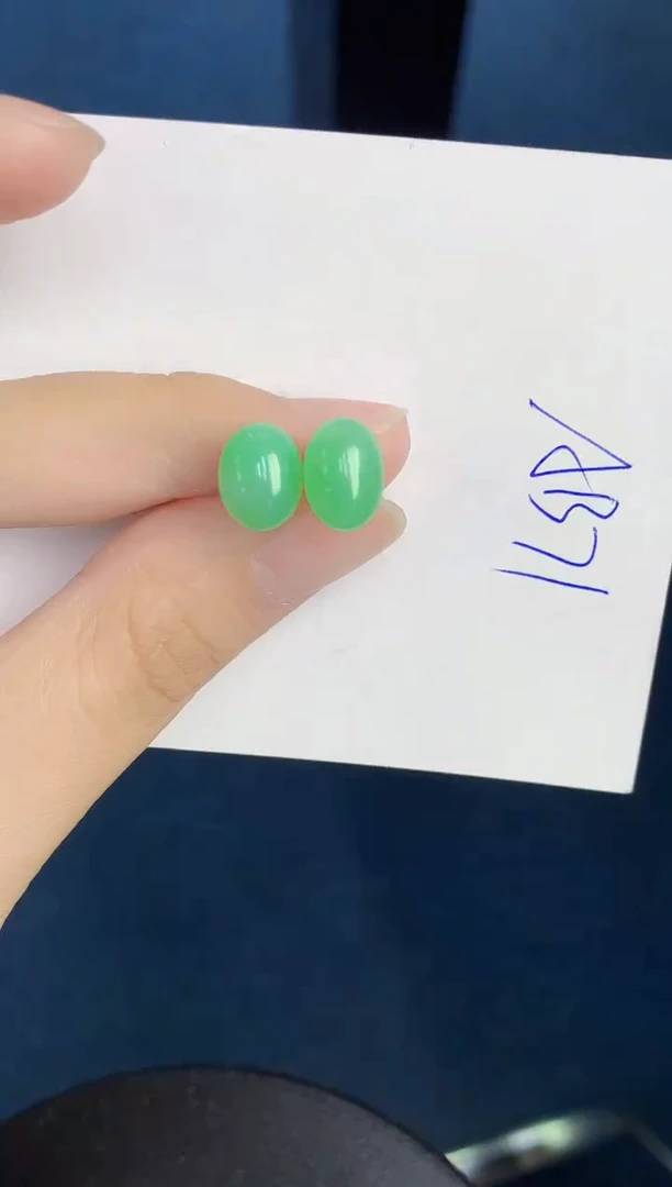 翡翠18K金镶嵌颈饰天然翡翠緬甸A貨