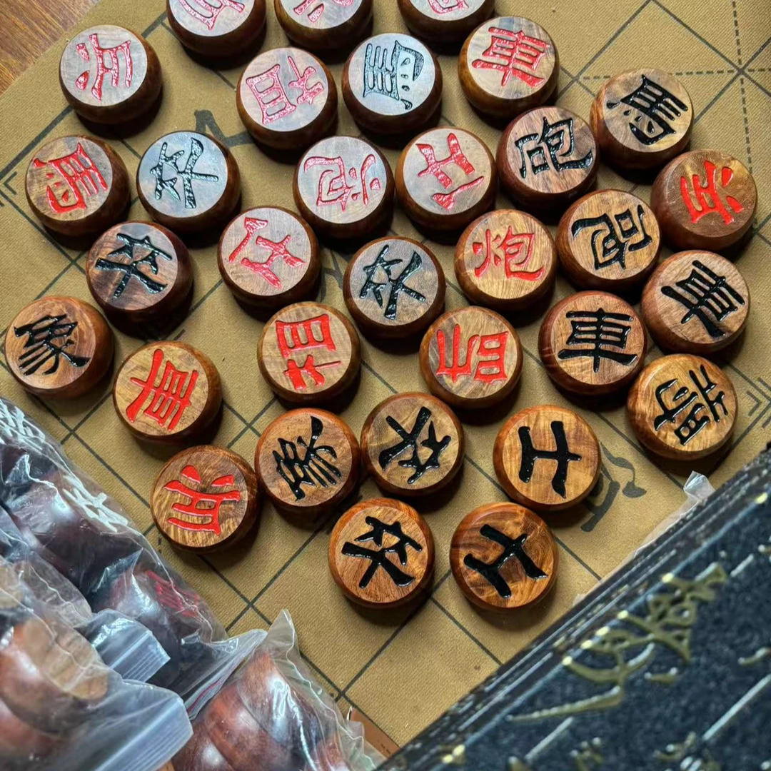 促销高档精品阴雕缅甸花梨50满水波中国象棋大号成人精美棋盘礼盒