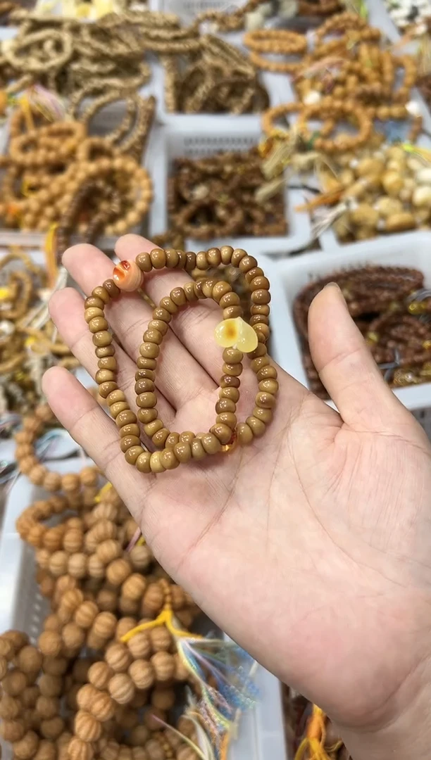手串龙脊菩提卡7mm龙脊【玉化料】蒜瓣大肠 双圈叠戴 手持