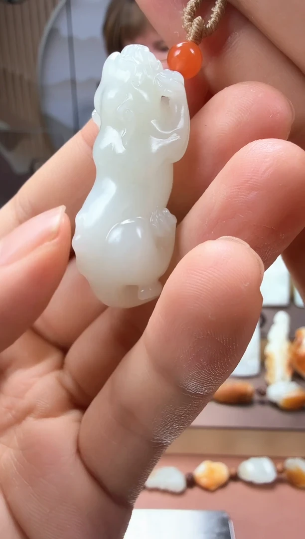和田玉未镶嵌挂件天然和田玉精品貔貅18g