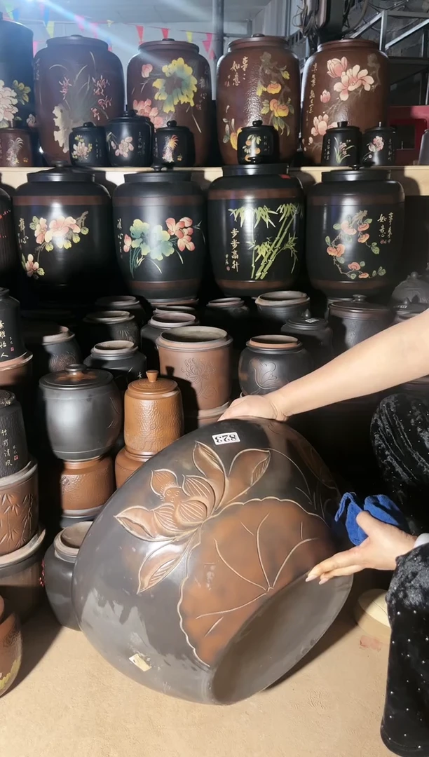 【闪购商品】壶瑕疵 风水缸 荷花  823