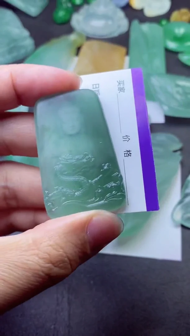 未镶嵌定制翡翠h****游湖北旅游