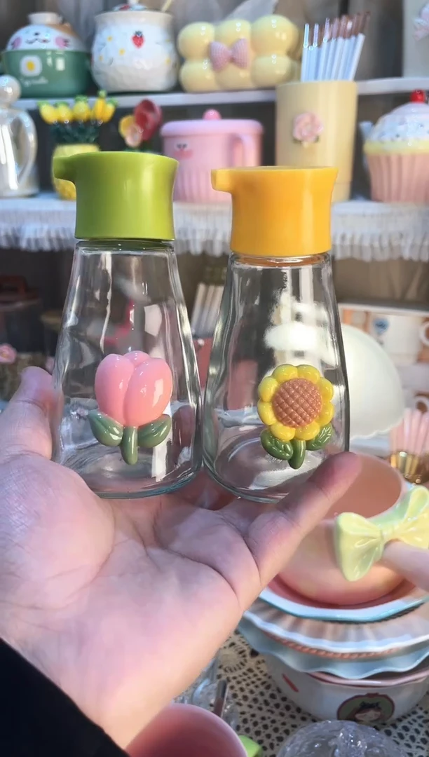 【闪购商品】瓷片酱油醋壶  品质好，发货快，放心拍