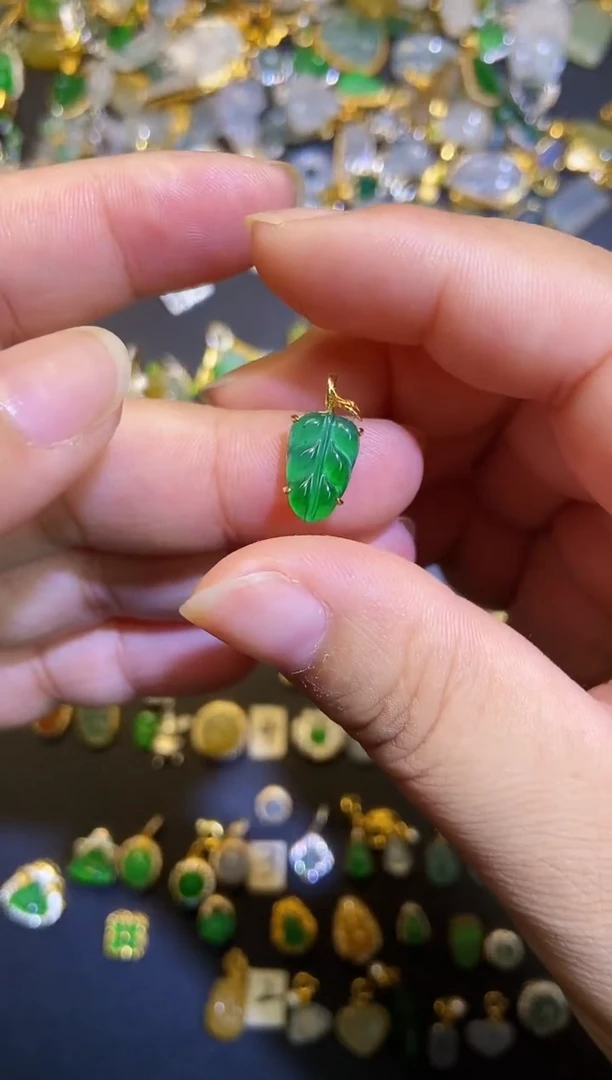 翡翠银S925镶嵌吊坠(不含链)1