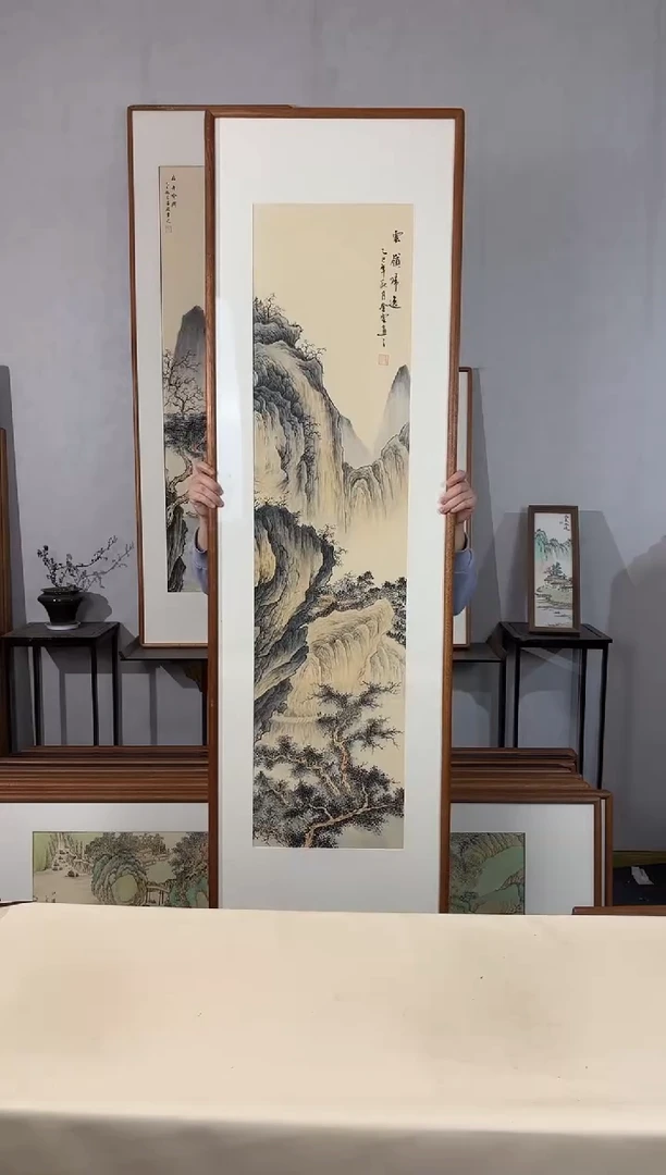 国画手绘*云岭归逸*52*172cm带框发货