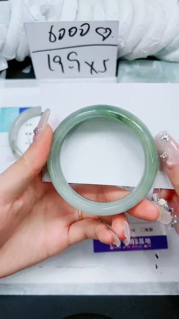 【闪购商品】石英质玉手镯未镶嵌A108-57/58