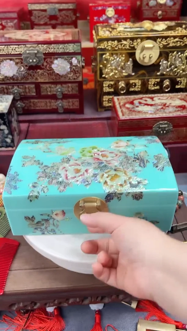 大**走24厘米双层元宝款铜扣薄荷绿满螺镶嵌喜鹊牡丹