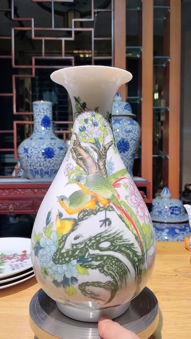 【闪购商品】瓷玉壶春陶瓷摆件
