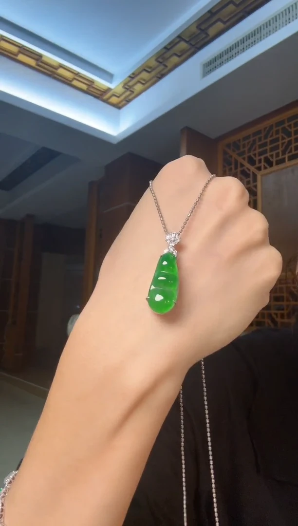 吊坠(不含链)银S925镶嵌翡翠天然翡翠吊坠