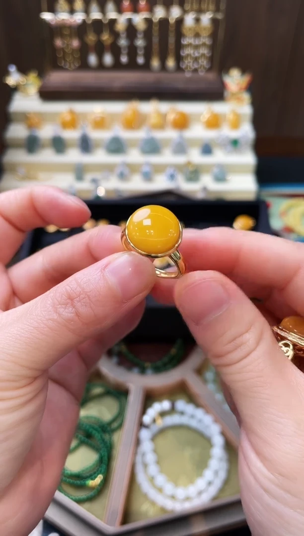 【闪购商品】蜜蜡裸石银S925镀金镶嵌蜜蜡戒指