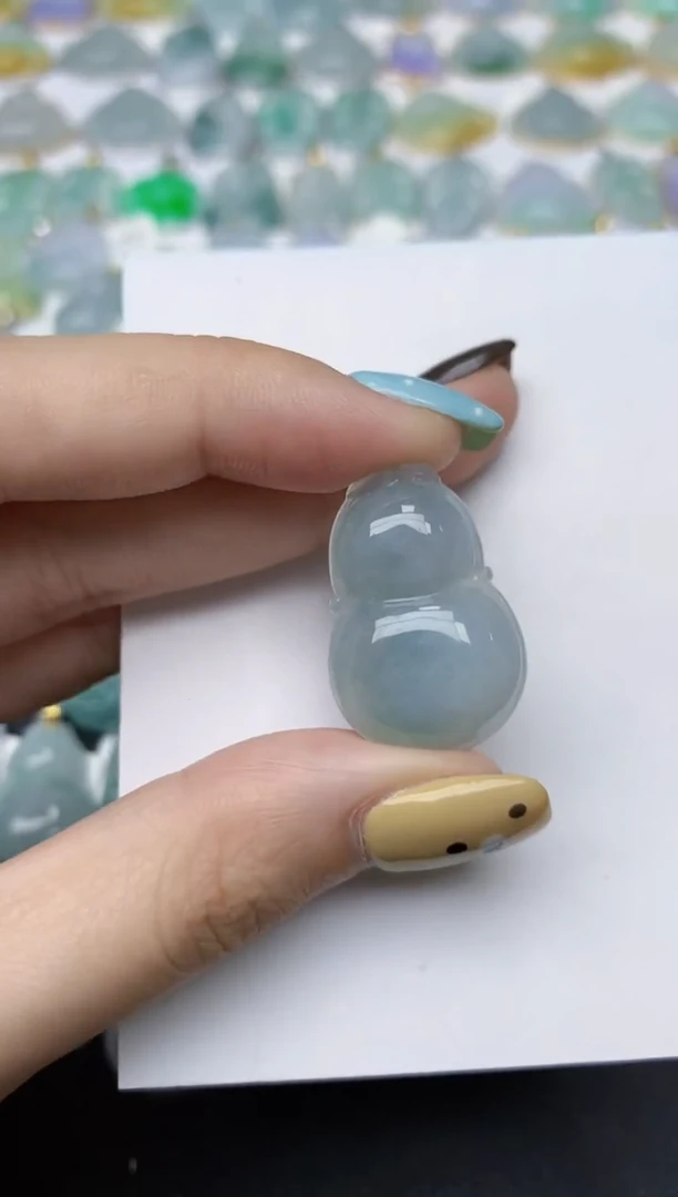 翡翠未镶嵌颈饰天然翡翠A货