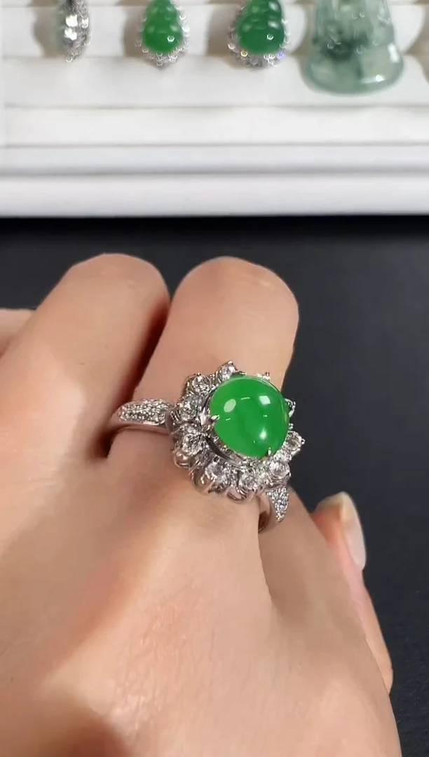 18K金镶嵌戒指翡翠KXHM1223-001