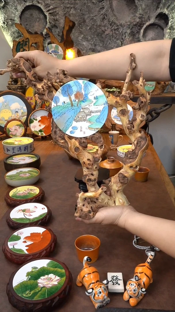 陶瓷釉上彩瓷片金丝红木