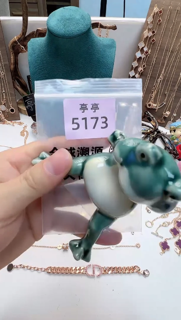 瓷片美*彧贤聚宝阁亭亭店