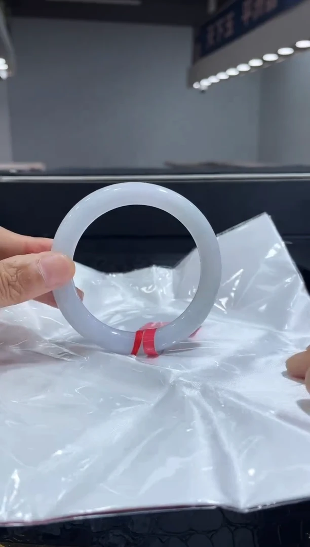 未镶嵌手镯翡翠4