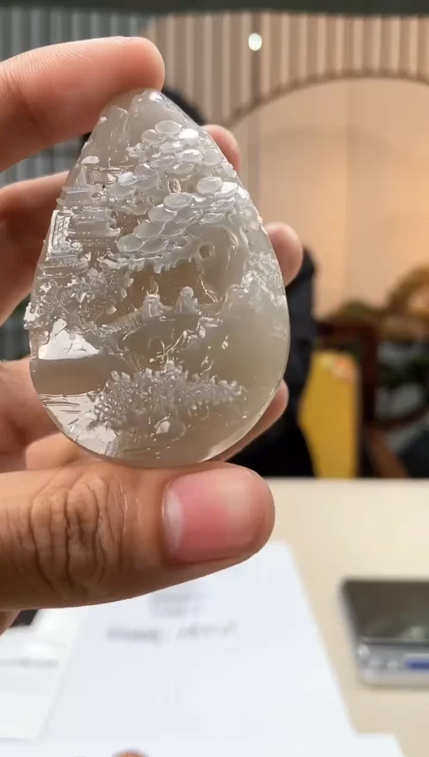 【闪购商品】定制和田玉和田玉（多样性拍一发一带证）180147