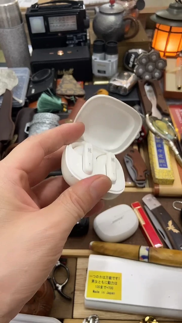 瓷片闪购商品 如图所示