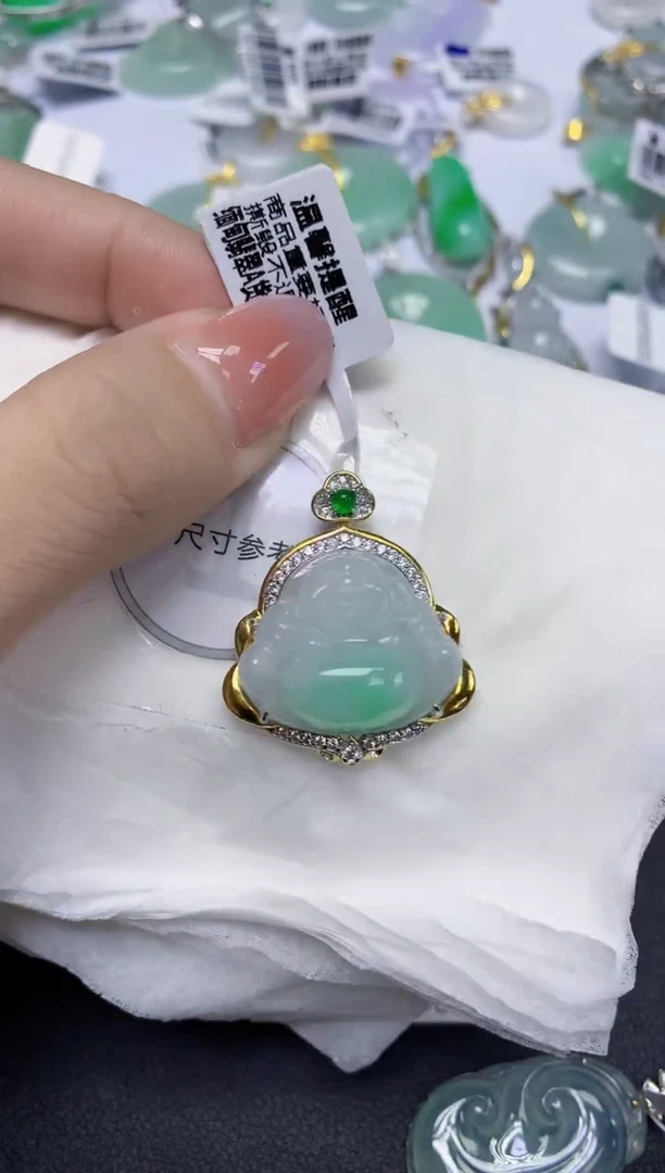 颈饰未镶嵌翡翠天然缅甸翡翠A货多样性发一件