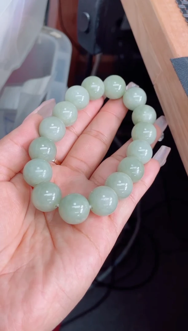 未镶嵌定制翡翠珠串