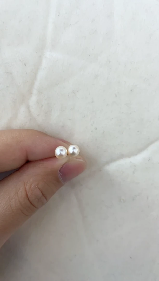 【闪购商品】海水珍珠耳饰银S925镶嵌耳钉