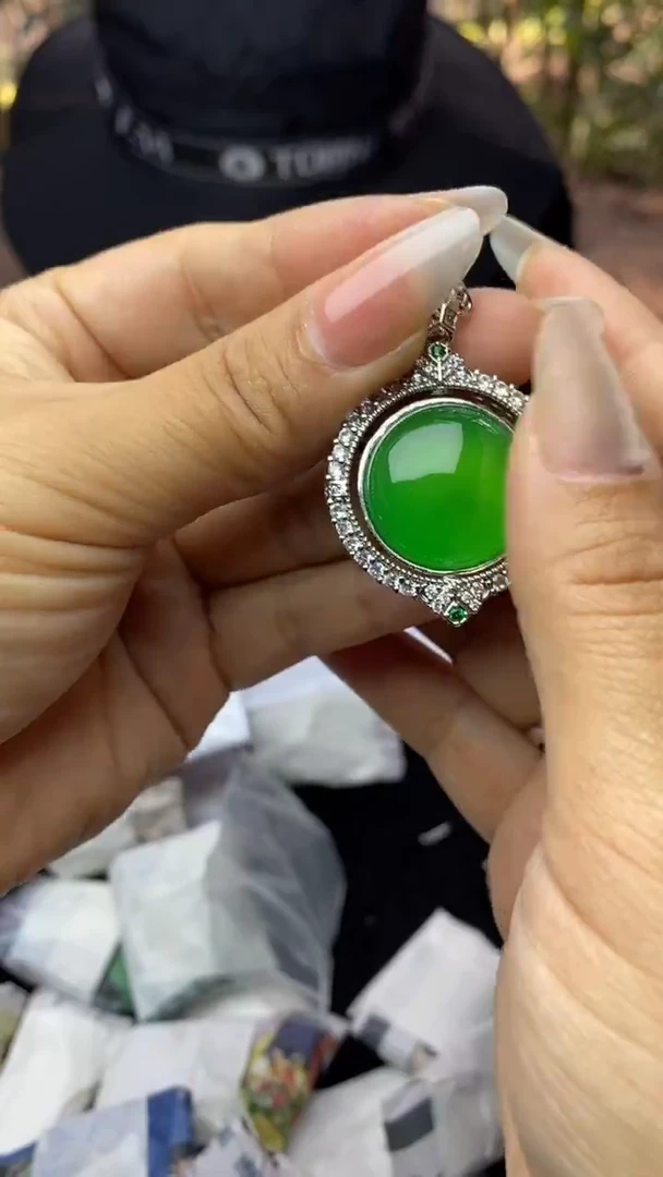 满色吊坠    所见即所得