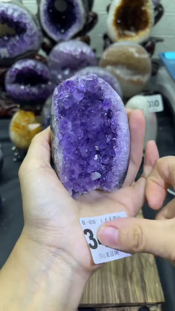 未镶嵌大型摆件（非配饰）紫晶342号摆件