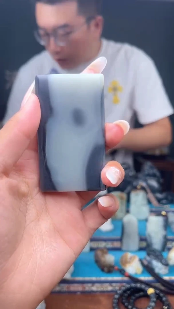 未镶嵌和田玉挂件1