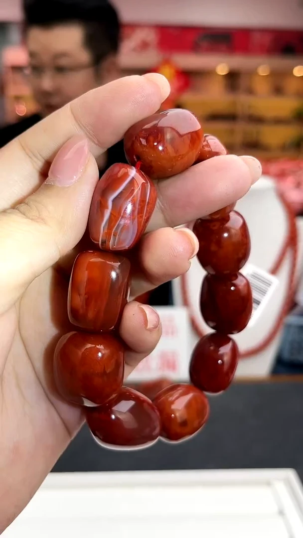 南红玛瑙140g南红瓦西火焰随型单圈（带白）未镶嵌一件6