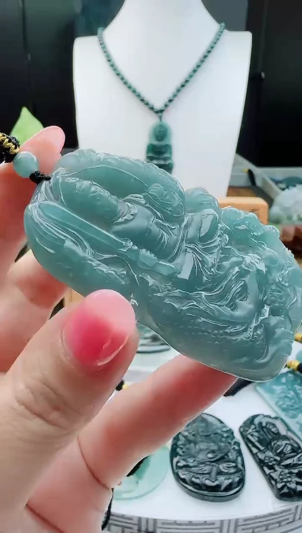 【闪购商品】翡翠颈饰未镶嵌11111111