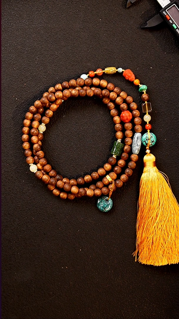 手串沉香未镶嵌海南白棋8mm圆珠多圈设计款