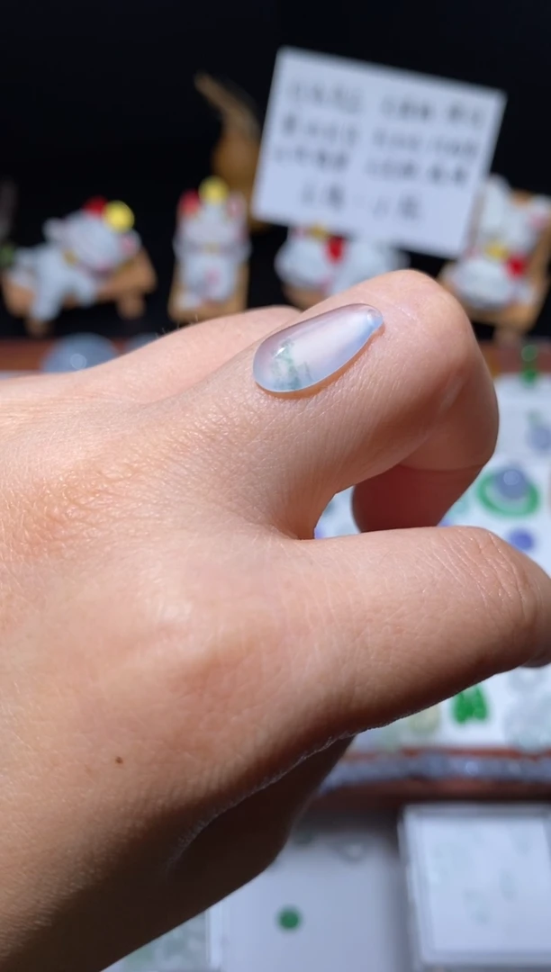 未镶嵌定制翡翠福瓜