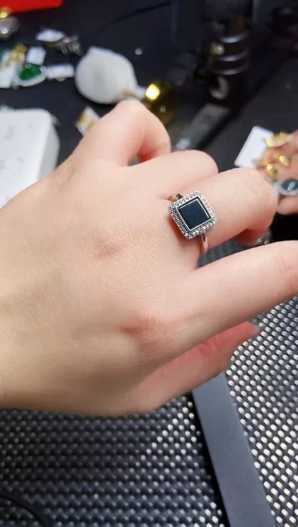 【闪购商品】翡翠戒指未镶嵌11111111