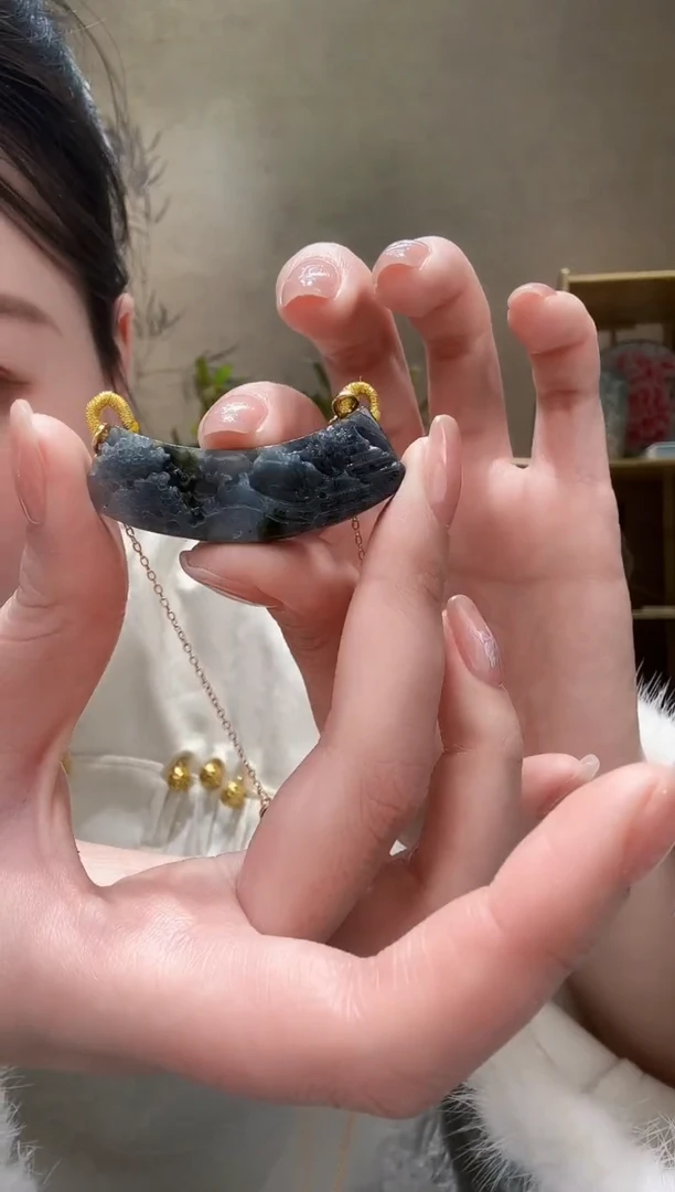 【闪购商品】翡翠颈饰未镶嵌吊坠