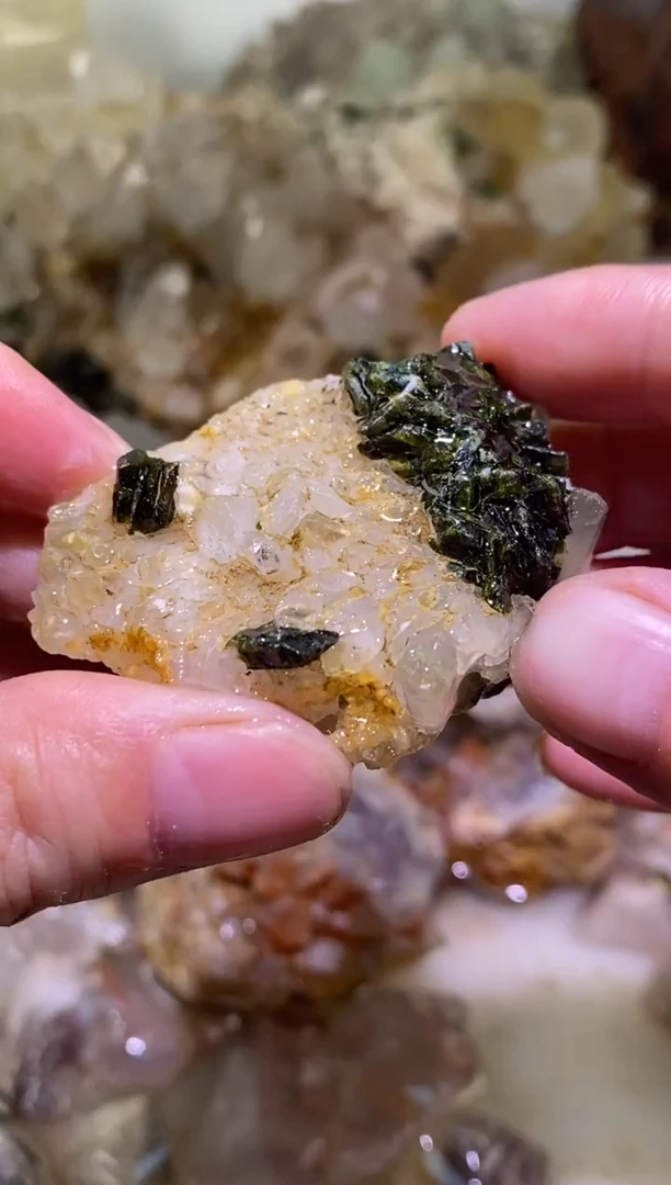 未镶嵌珠宝半成品水晶22号四川美姑超七花园水晶