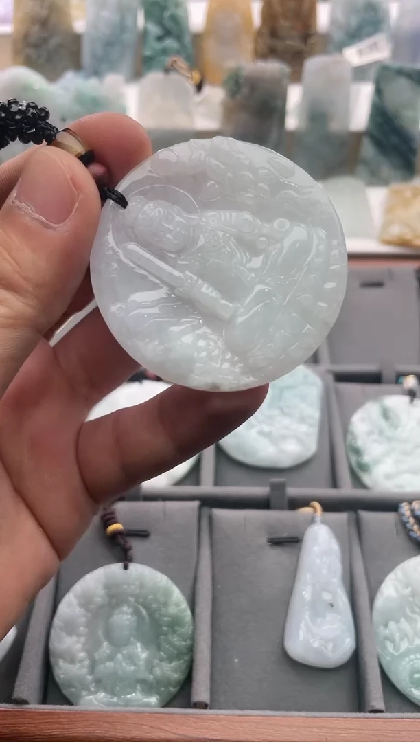 【闪购商品】翡翠颈饰未镶嵌..../1/17/45