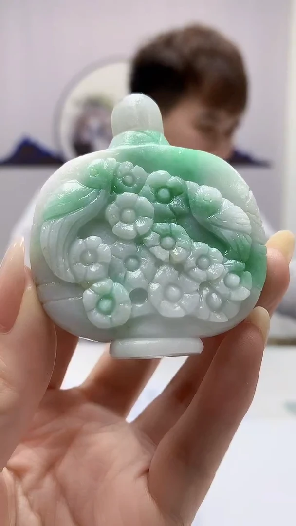 【闪购商品】定制翡翠未镶嵌4868DD-毛货挂件163
