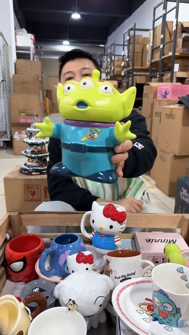 瓷片三眼仔全身罐