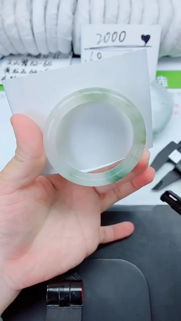 石英质玉手镯未镶嵌21-52.3