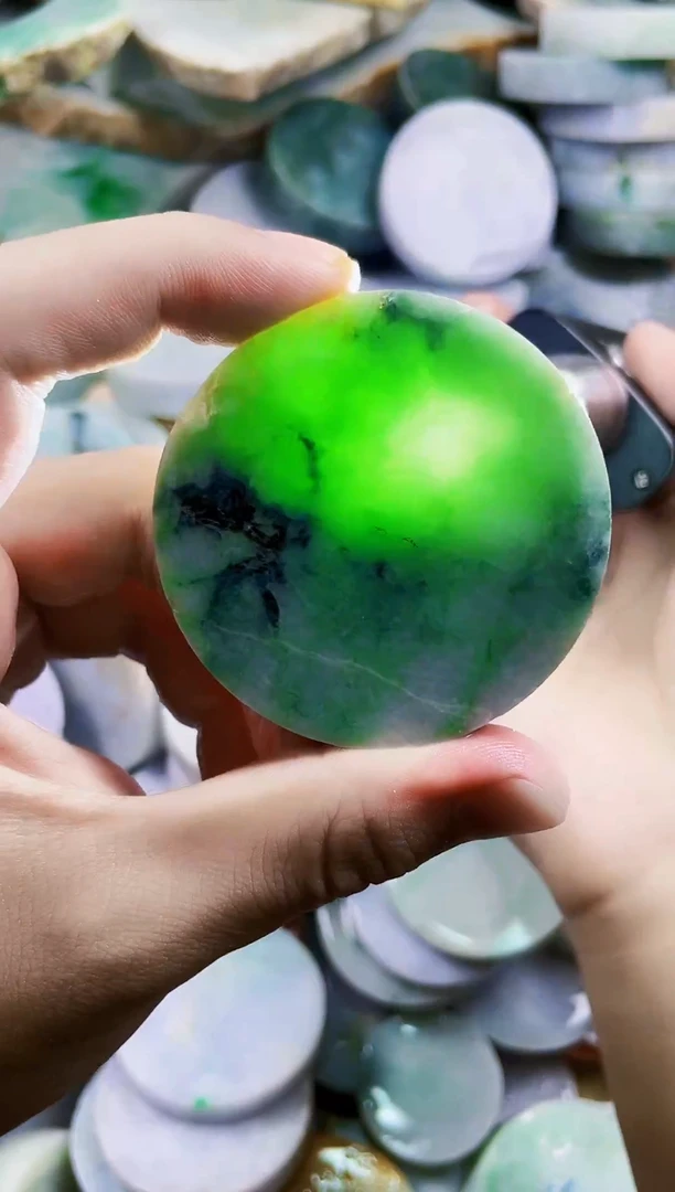 颈饰未镶嵌翡翠时尚经典美货基地发货