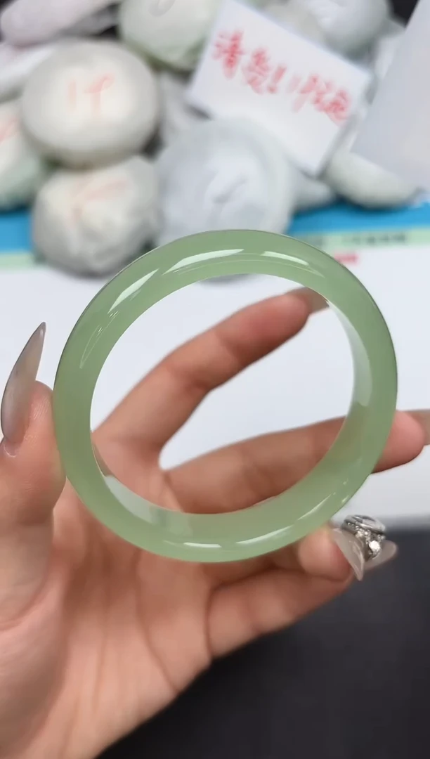 未镶嵌手镯石英质玉27-59-60