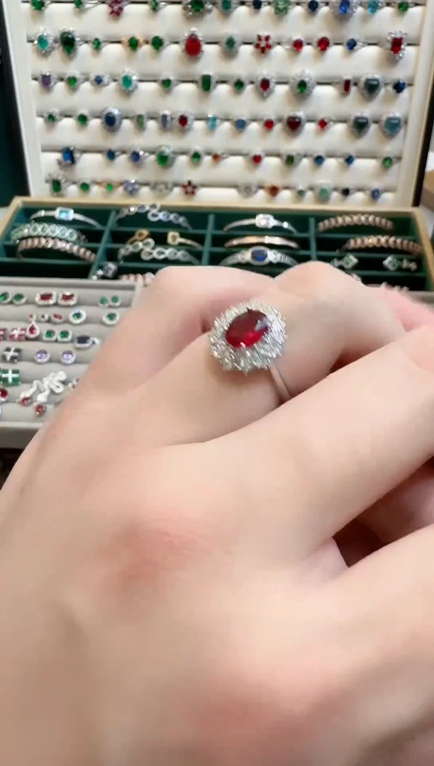 未镶嵌戒指红宝石红宝石戒指